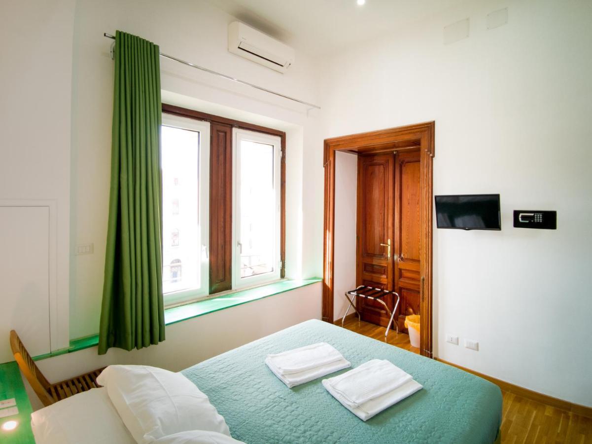 ナポリ 5 Sirene Bed & Breakfast エクステリア 写真
