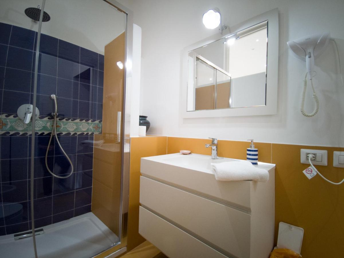 ナポリ 5 Sirene Bed & Breakfast エクステリア 写真