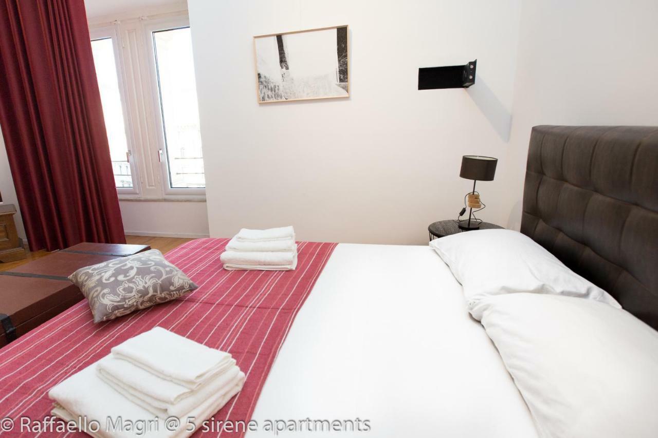 ナポリ 5 Sirene Bed & Breakfast エクステリア 写真