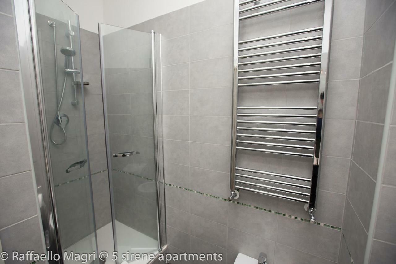 ナポリ 5 Sirene Bed & Breakfast エクステリア 写真