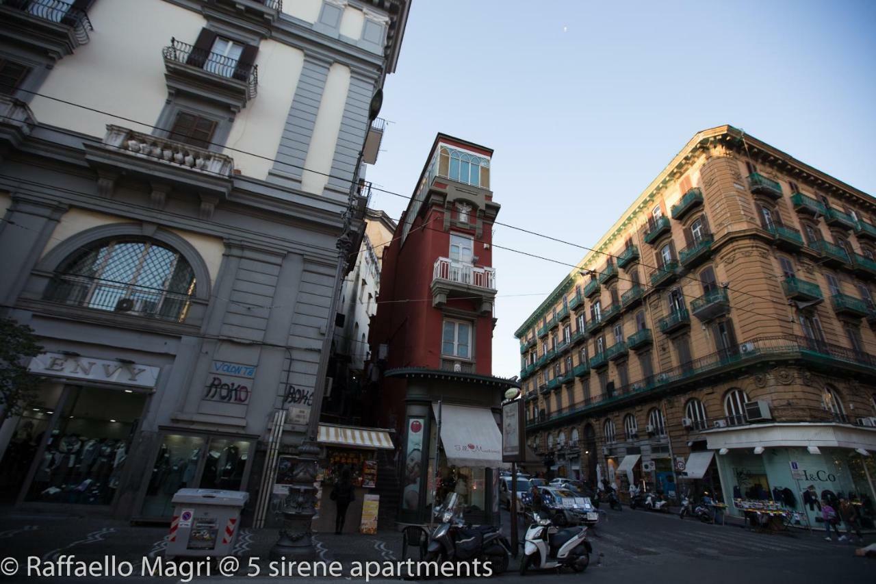 ナポリ 5 Sirene Bed & Breakfast エクステリア 写真